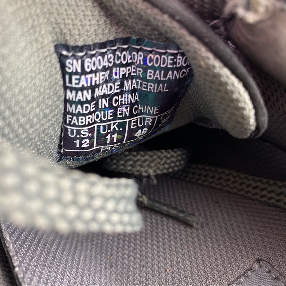 SKETCHERS Men’s Leather Stripe Sneakers | 12 - Picture 7 of 9